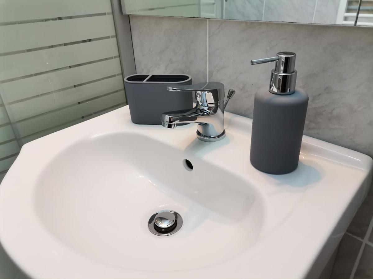 شقة Făgăraş  في Apartament Giulia المظهر الخارجي الصورة